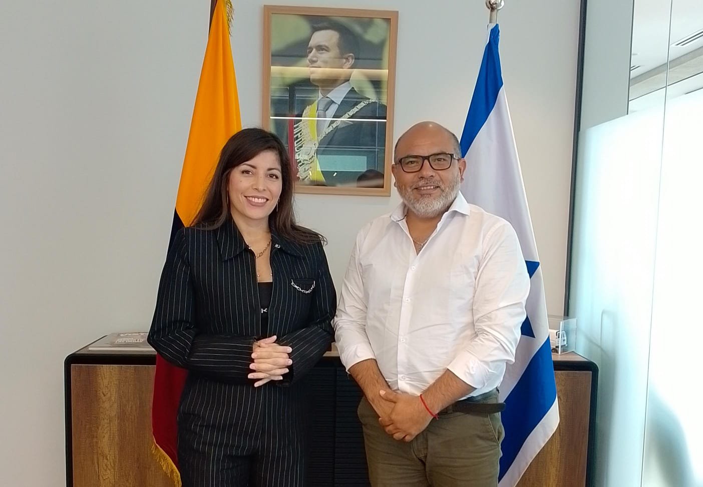 Representante del Cehisef en reunión con Embajadora de Ecuador en Israel